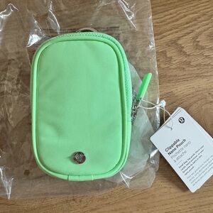 Lululemon Clippable Nano NWT
